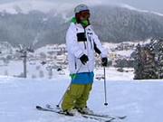 Základní  lyžařsky  postoj a pluhování - Jak se naučit lyžovat - Lyžování 2. díl 