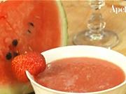 Melounová polévka - recept na melounovou polévku s jahodama
