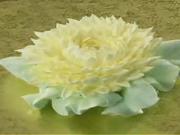Jak zdobit dort - květ chryzantény