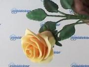 Žlutá růže z marcipánu - jak udělat růži z marcipánu