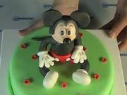 Mickey Mouse dort - jak udělat Mickey Mouse na dortu