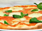 Pizza Margherita a pizza Parma - recept těsto na pizzu - pizza těsto