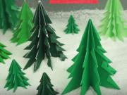 Vánoční 3D stromek z papíru
