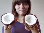 Jak otevřít kokos a poznat, jestli je dobrý