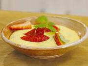 Sladká polenta s jahodami a javorovým sirupem - recept