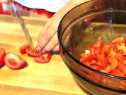 Rajčatový salát - recept na rajčatový salát 